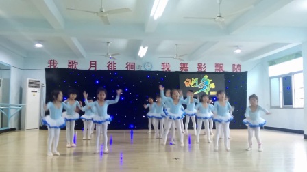 鹤塘镇银河舞蹈艺术馆 汇报表演 一双小小手