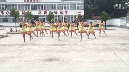 阳光广场舞 中国歌最美