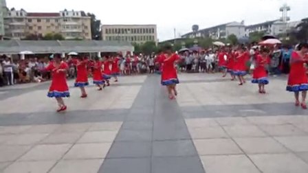 崇仁县许坊乡广场舞 春到最北方