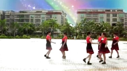 里湖邂逅广场舞 一曲相送双人舞