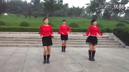 你我她姐妹广场舞 《傻傻的爱傻傻等待》