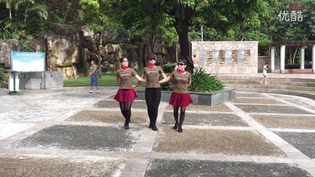 观澜新田公园广场舞《马背上的情歌》第六套水兵舞