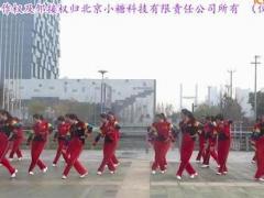 盛泽雨夜广场舞 公主范 两队联袂演绎