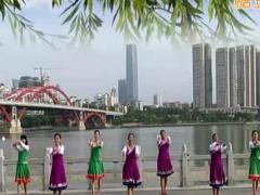 柳州彩虹健身队与桂林舞友共同演绎《马背上的情歌》 编舞：云裳