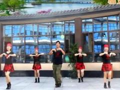 凤凰六哥广场舞 《溜溜的姑娘像朵花》 藏族水兵舞